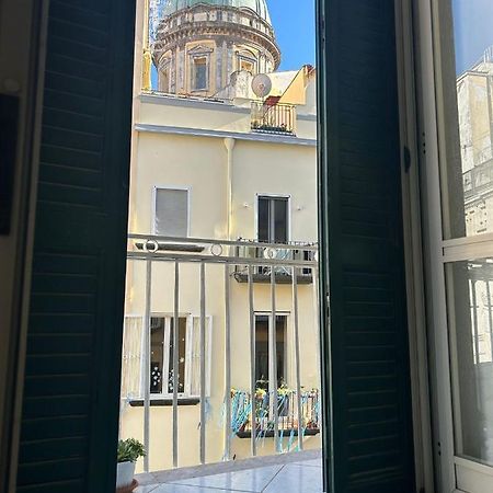 Apartament O'Tuocc A Chiaia Neapol Zewnętrze zdjęcie